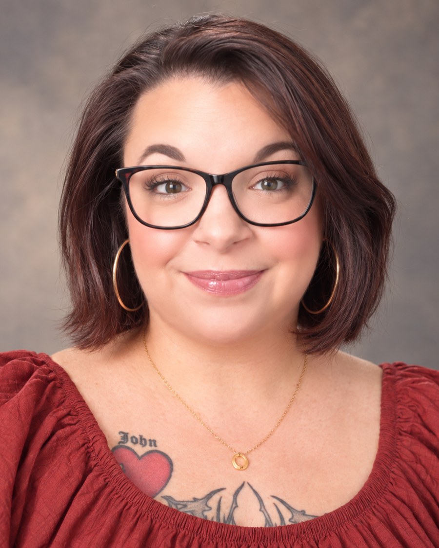 Portrait of author Olivia Forister, who also writes as Ellie Harper